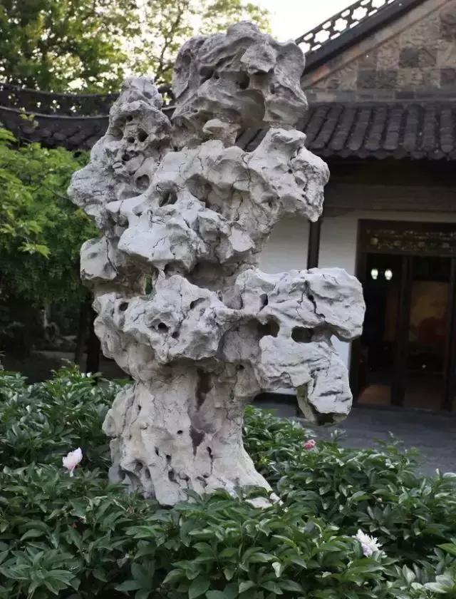 Kaiyun（中国体育）：园林景观设计中常用的六种假山石(图1)