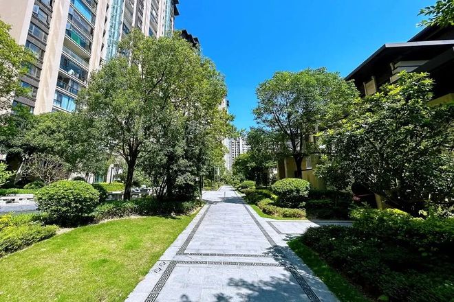 龙光地产汕头御海天禧、御海天韵双获“汕头市园林式单位”殊荣！(图4)