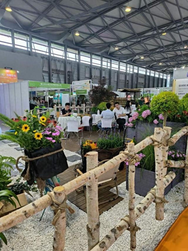 网红打卡景点、窗阳台布置样板、智慧公园……来这个园林景观博览会感受花园生活方式(图1)