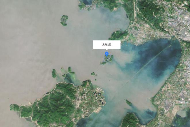 苏州太湖一个岛上的一栋占地近3亩的别墅拍卖被人1218万就买下(图3)