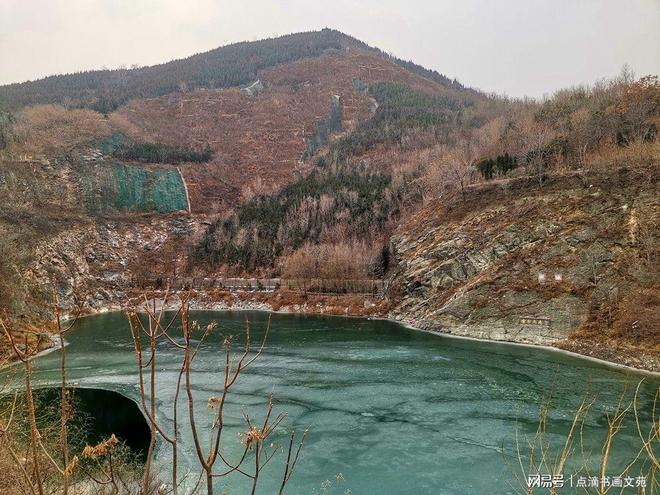 济南燕翅山：破旧山体变乐园(图2)
