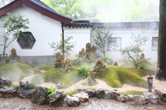 Kaiyun（中国体育）：静谧而富有韵味沪上这些宝藏公园领略中国文化(图1)
