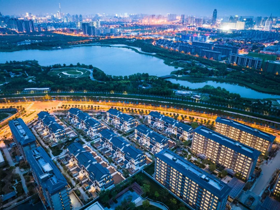 绿城·水西雲庐丨A地块交付在即环湖平墅中式雲墅园中之园实景剧透(图2)