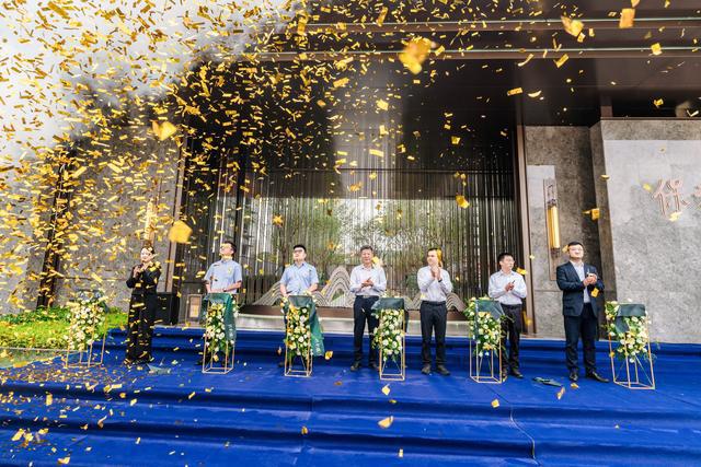 保利城·东望剧场式实景园林倾城绽放！(图4)
