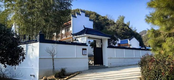 来“池”拾秋！这些“高颜值”民宿带你在山水之间品绝美秋色(图3)
