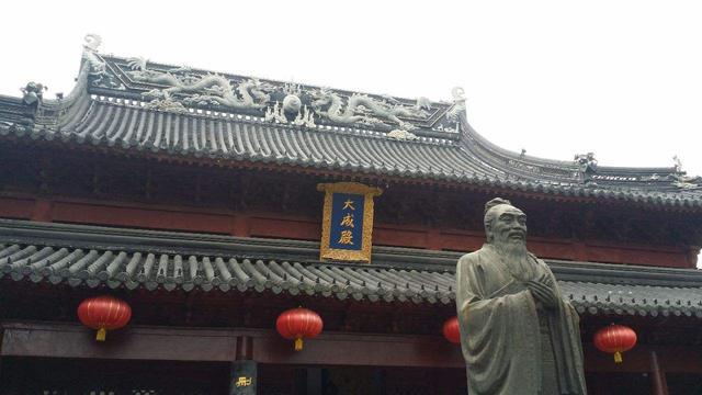中国最火爆的5A级景区：免门票景更美十里笙歌全程无尿点！(图3)