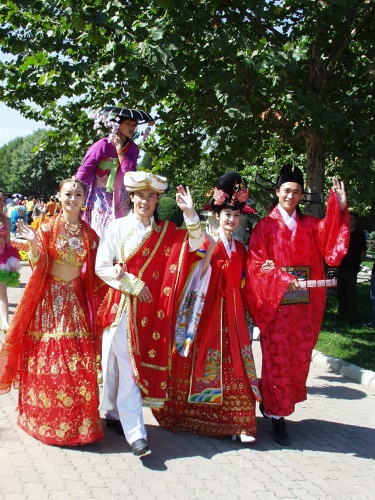 Kaiyun（中国体育）：丰台区世界公园云集世界著名景观举办泼水节给你清凉一夏(图7)