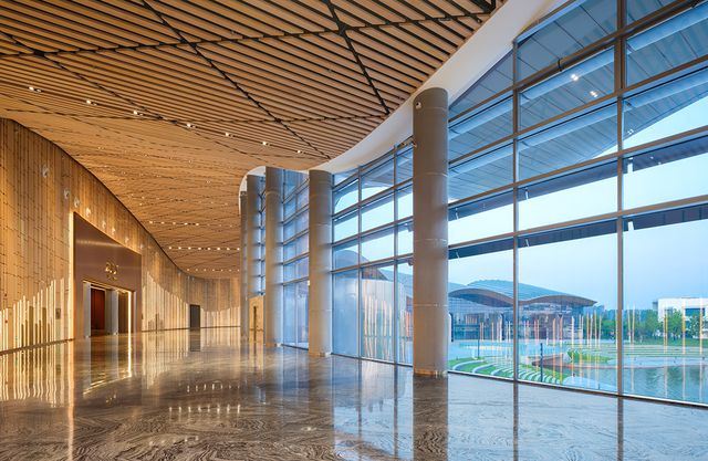 Kaiyun（中国体育）：新地标！北京建院+保罗·安德鲁作品：南通大剧院(图5)