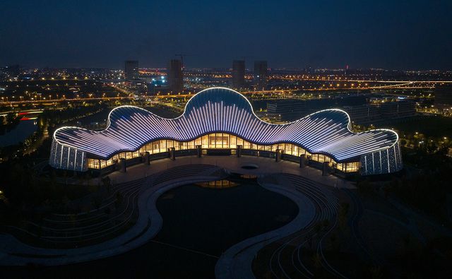 Kaiyun（中国体育）：新地标！北京建院+保罗·安德鲁作品：南通大剧院(图8)