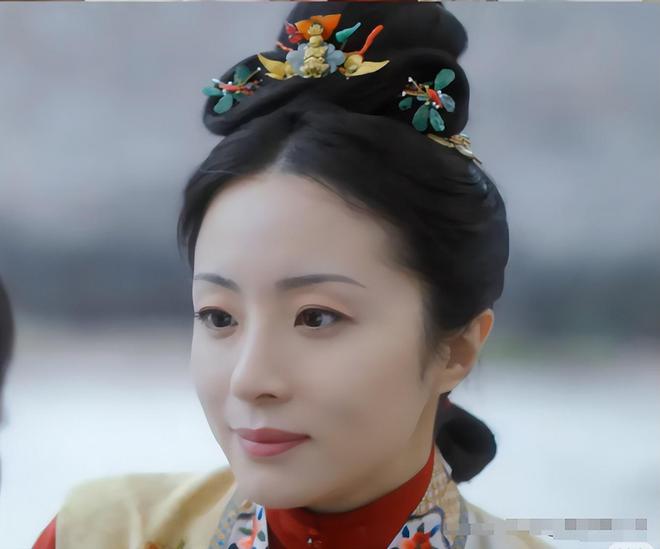 Kaiyun体育网站：假山假景假脸央视《锦囊妙录》的爆火打脸多少流水线古装(图22)