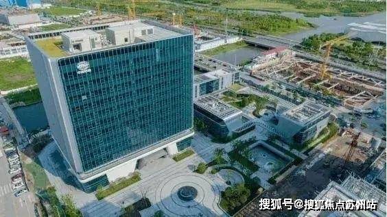 上实听海(售楼处)底价曝光-2025上实听海营销中心(售楼处中心)小区欢迎您-周边环境-户型-价格-地址-楼盘详情-户型配套-电话-交房时间(图21)