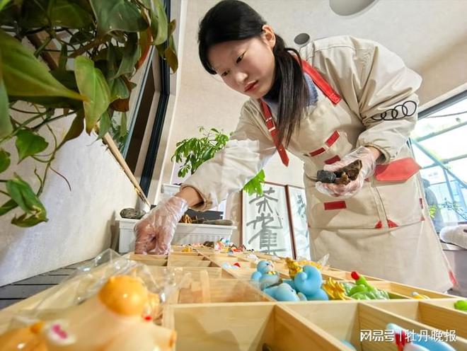巧筑方寸景妙绘自然情(图2)