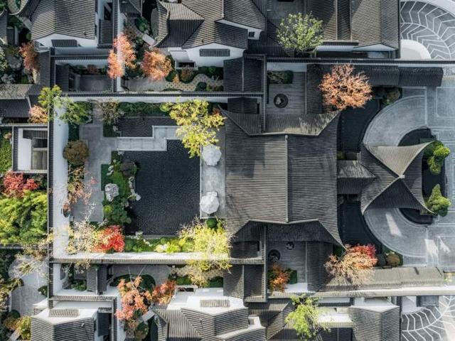 城市经纬间的桃源叙事｜立体交通网链接全球烟火气(图6)