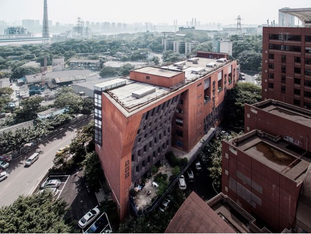 牛！成都建筑家刘家琨获2025普利兹克建筑奖(图3)
