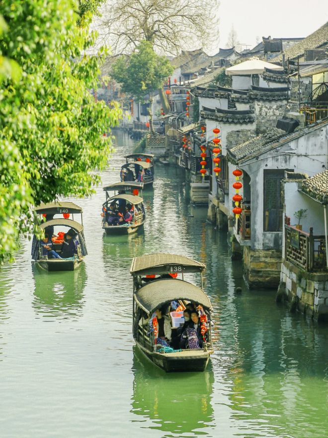 Kaiyun体育网站：苏杭3天2晚怎么玩苏杭旅游最佳路线+景点美食推荐(图1)