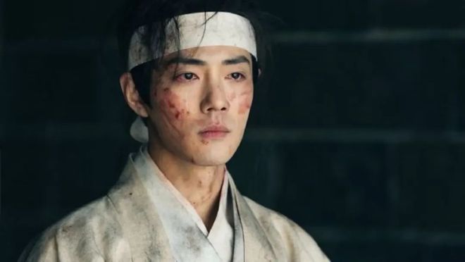 Kaiyun体育网站：假山假景假脸肖战《藏海传》爆火打脸多少内娱流水线古装剧(图2)