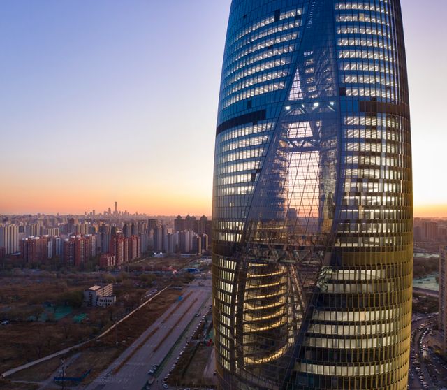 Kaiyun体育网站：北京丽泽SOHO双雄设计之争：霍尔VS扎哈(图5)