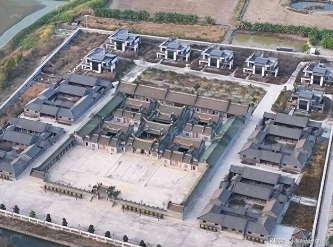 Kaiyun（中国体育）：10亿违建豪宅被推平屋主身份曝光官媒称完全合理！(图8)