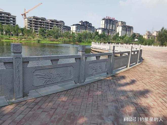河道石栏杆源头厂家推荐曲阳聚隆园林雕塑齐全专注石材工艺(图2)