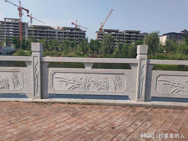 河道石栏杆源头厂家推荐曲阳聚隆园林雕塑齐全专注石材工艺(图1)
