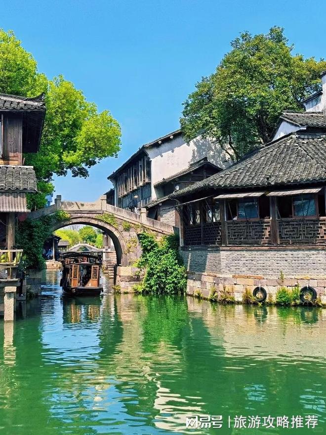 苏杭旅游跟团七日游景点攻略乌镇西栅7天详细路线指南推荐(图1)