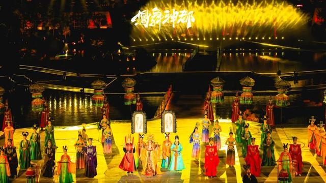 Kaiyun（中国体育）：河南多家景区发布公告：今天这些人可免费游园、看演出！(图1)