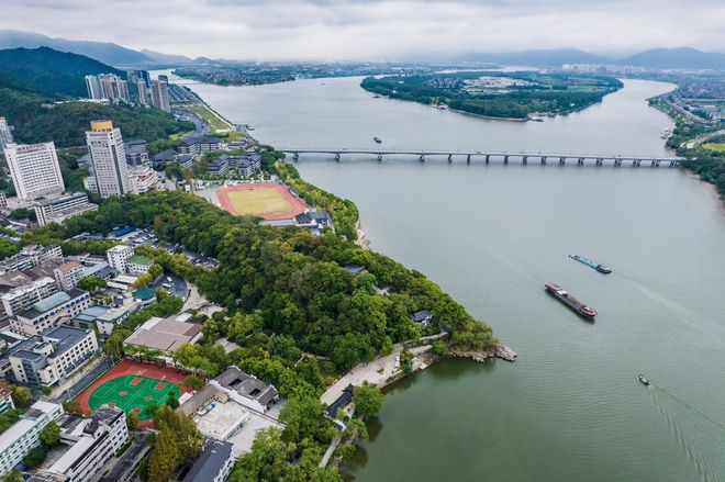 Kaiyun体育网站：杭州5日自由行十大必去景点攻略实用方案含路线+拍照打卡点(图6)