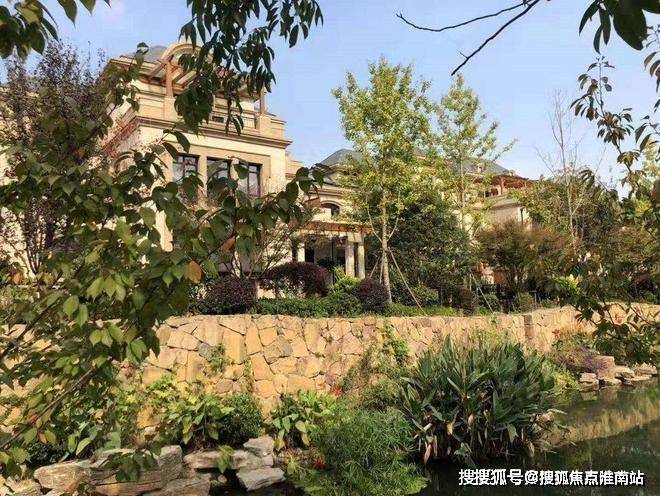 虹桥融景售楼处发布大虹桥芯开启缤纷多彩的理想生活(图2)