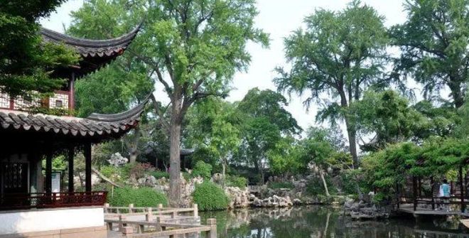 Kaiyun体育网站：路径、视线与屏障：石头凭什么引导中国传统园林空间？(图27)