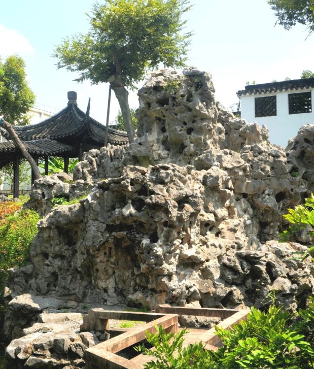 Kaiyun体育网站：路径、视线与屏障：石头凭什么引导中国传统园林空间？(图5)