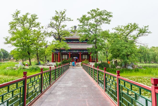 Kaiyun体育网站：北京报团3天2晚颐和园圆明园清华北大皇家园林+学府氛围打卡(图3)