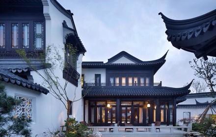 庭院假山石景如何做？学会这5点磊上几块山石让庭院美妙绝伦(图2)