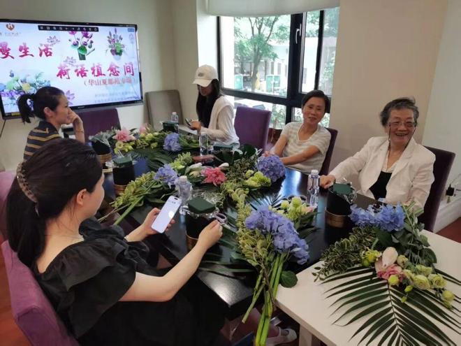 Kaiyun体育网站：从假山杂草到“山水雅趣”看这个小区如何把日子过成诗(图5)