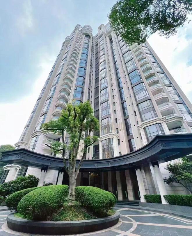 Kaiyun体育网站：从假山杂草到“山水雅趣”看这个小区如何把日子过成诗(图6)