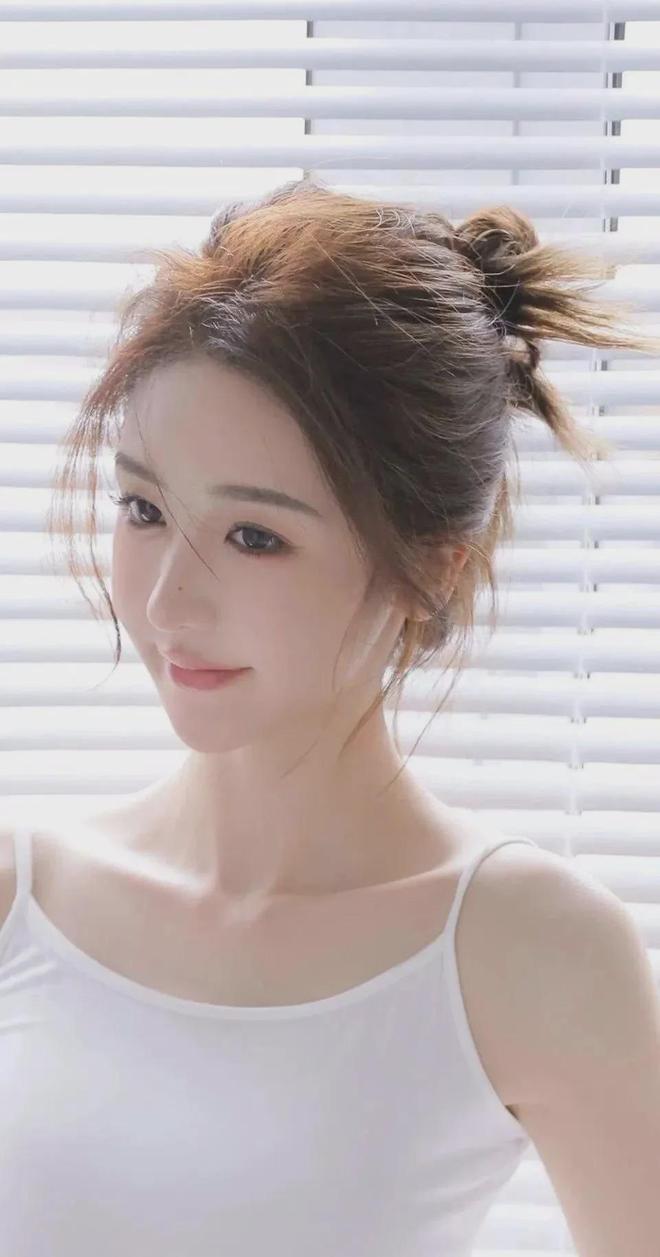 Kaiyun体育网站：动漫女生叫男生㖭自己坤坤照片真播MBA智库(图1)